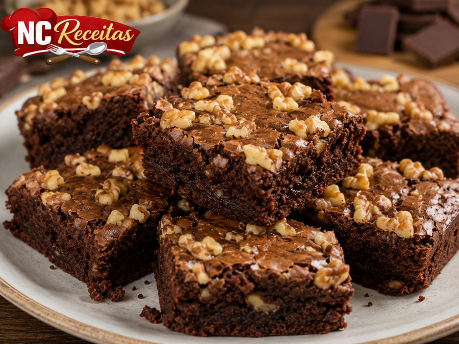 Brownie de Chocolate com Nozes: Receita fudge cremosa por dentro e crocante por fora